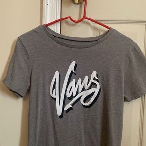 Gray vans tee